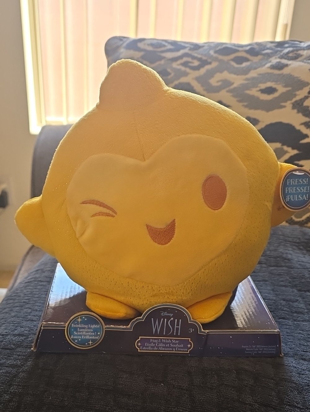 Disney Yellow Winking Star Plush with Light. New With Tags And Lights